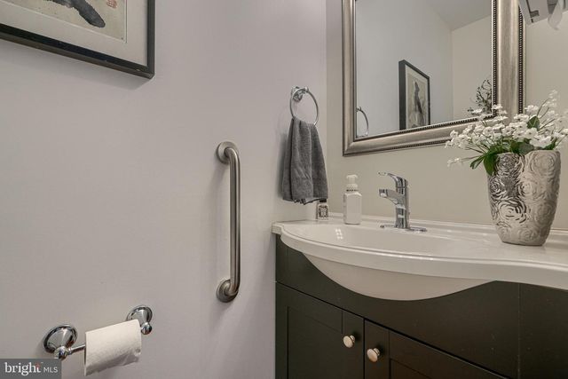 7420 CHESAPEAKE RD, Middle River, MD 21220