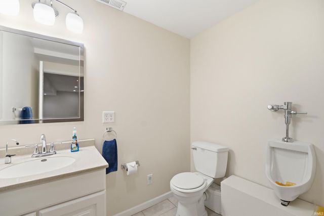 3724 Capilano Drive, West Lafayette, IN 47906