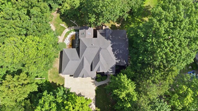 3724 Capilano Drive, West Lafayette, IN 47906