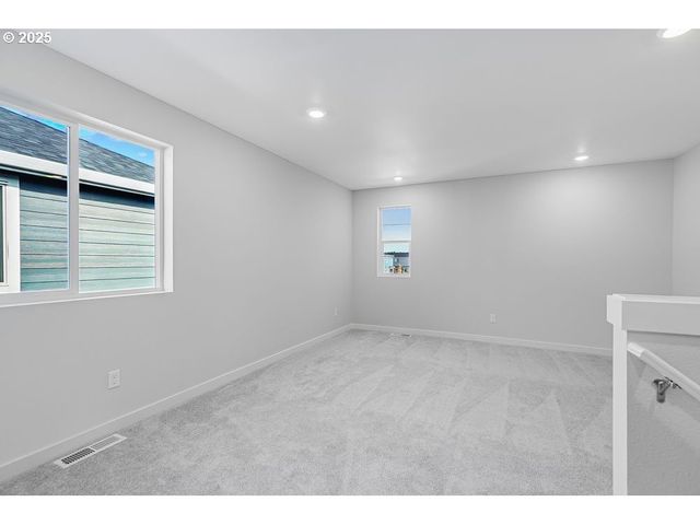 19035 Sw EUREKA Ln, Beaverton, OR 97007