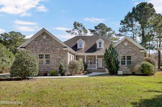 203 Golf Terrace Court, Hampstead, NC 28443