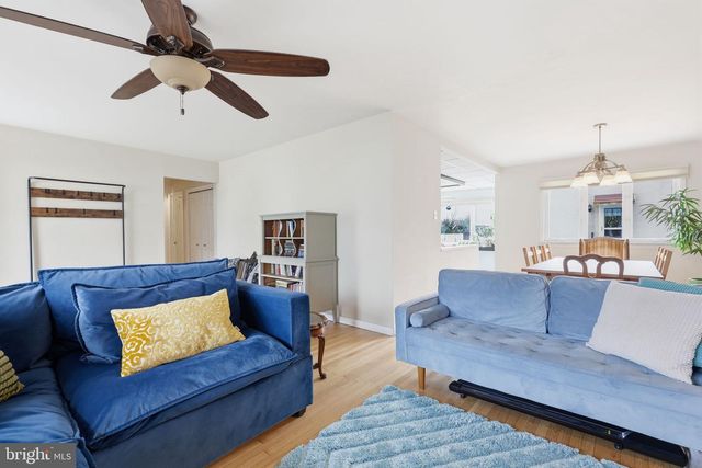 2409 PARKSIDE AVE, Hatboro, PA 19040