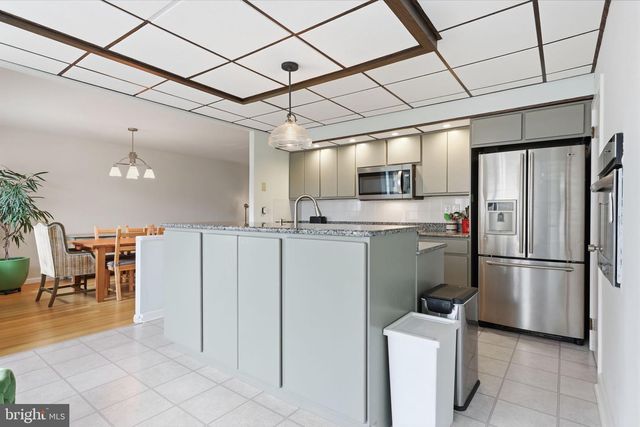 2409 PARKSIDE AVE, Hatboro, PA 19040