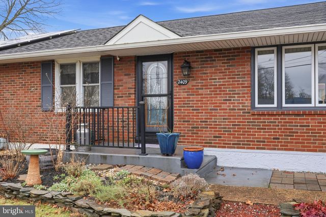 2409 PARKSIDE AVE, Hatboro, PA 19040