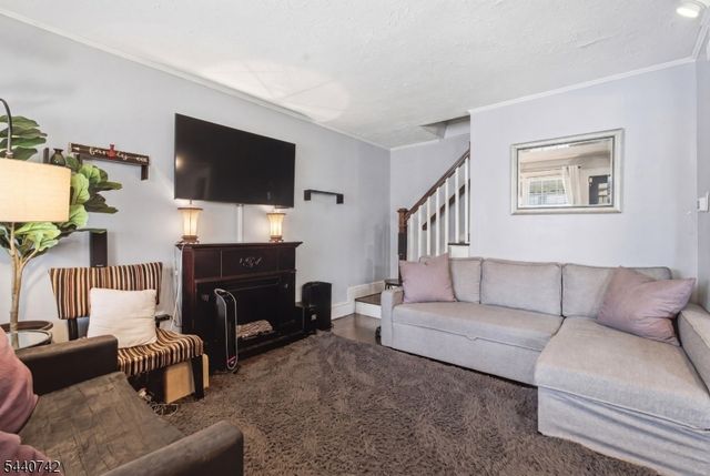 16 Creston Ave, Union Twp., NJ 07083