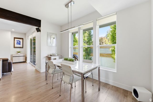 823 E GRAND CAYMAN DR, Millcreek, UT 84107