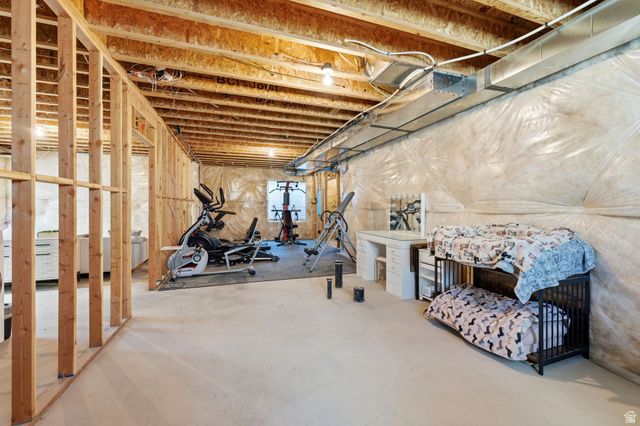 823 E GRAND CAYMAN DR, Millcreek, UT 84107