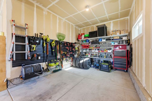 823 E GRAND CAYMAN DR, Millcreek, UT 84107