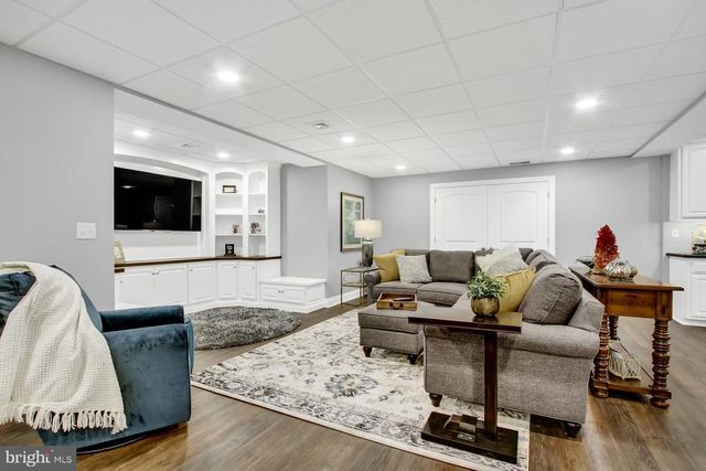 3401 CANYON CRK, Mechanicsburg, PA 17055