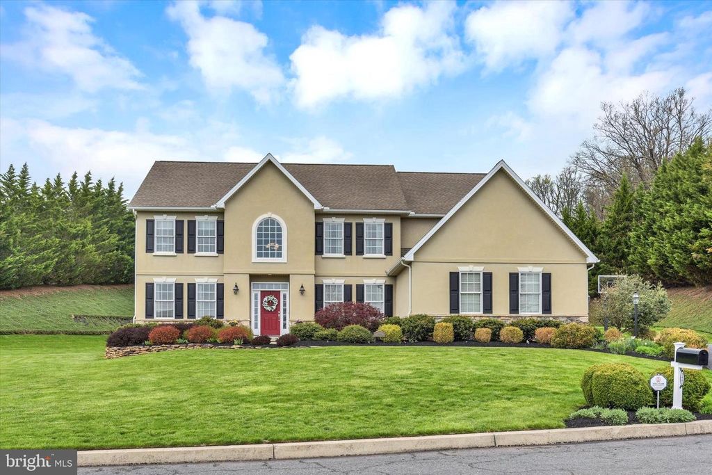3401 CANYON CRK, Mechanicsburg, PA 17055