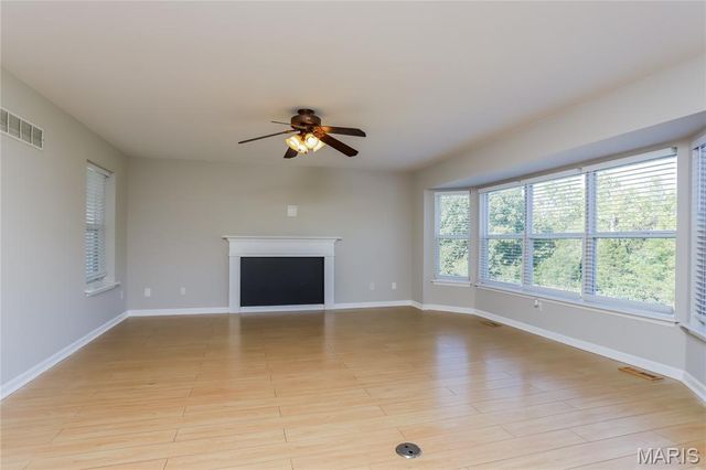 519 Great Oaks Meadow Drive, Wentzville, MO 63385