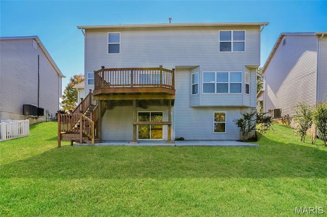 519 Great Oaks Meadow Drive, Wentzville, MO 63385