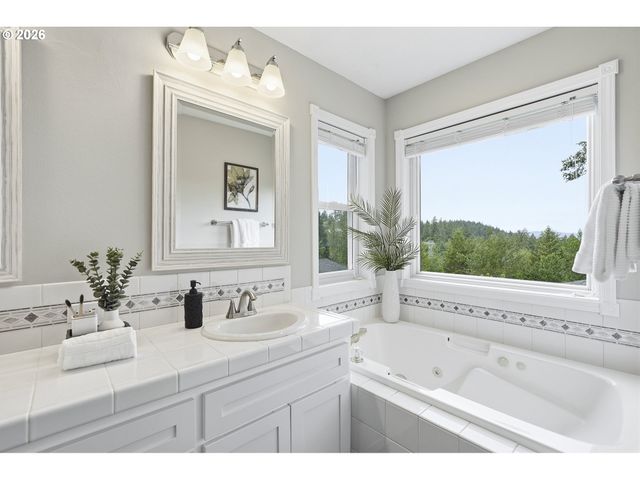 13008 Sw ASCENSION Dr, Tigard, OR 97223