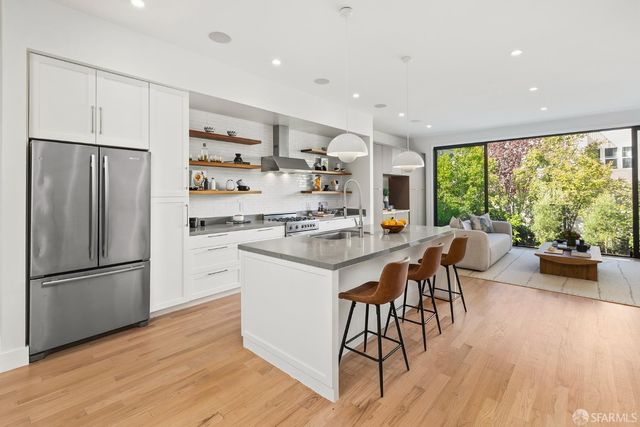 944 Hampshire Street, San Francisco, CA 94110