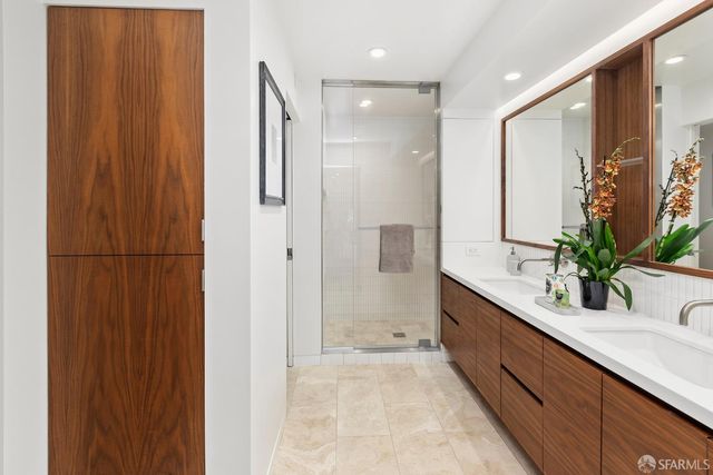 944 Hampshire Street, San Francisco, CA 94110