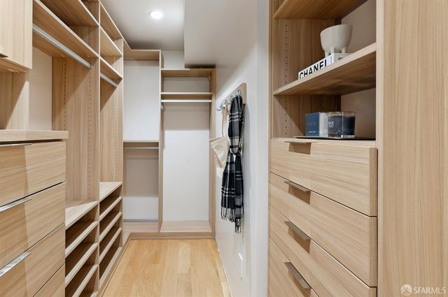944 Hampshire Street, San Francisco, CA 94110