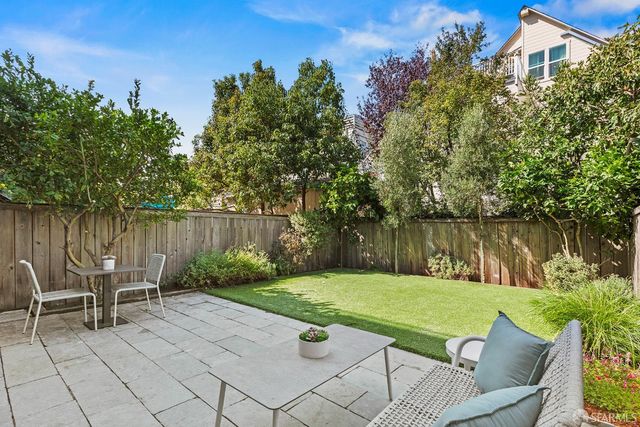 944 Hampshire Street, San Francisco, CA 94110