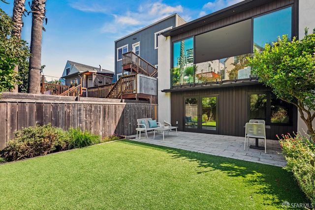 944 Hampshire Street, San Francisco, CA 94110