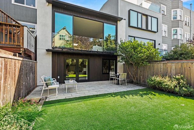 944 Hampshire Street, San Francisco, CA 94110