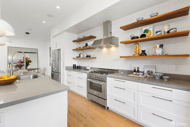 944 Hampshire Street, San Francisco, CA 94110