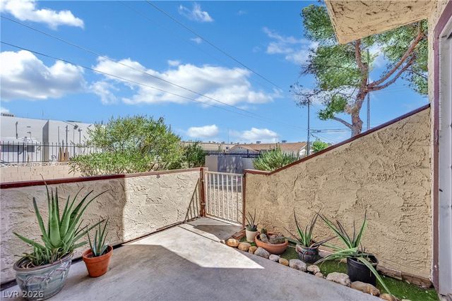 5007 Spencer Street C, Las Vegas, NV 89119