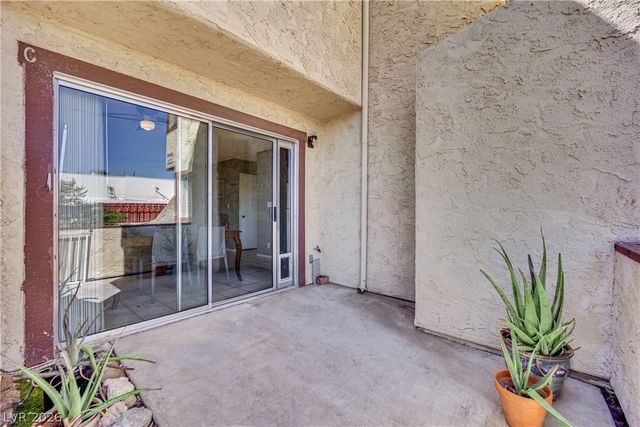 5007 Spencer Street C, Las Vegas, NV 89119
