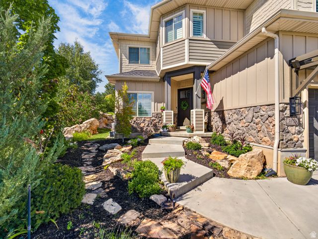 3976 N 350 W, Pleasant View, UT 84414