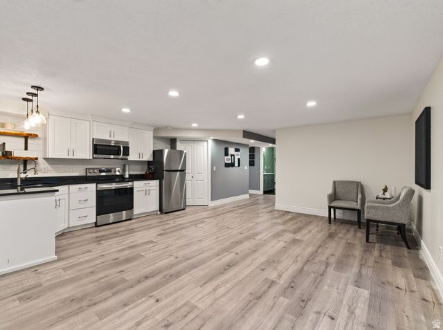 3976 N 350 W, Pleasant View, UT 84414