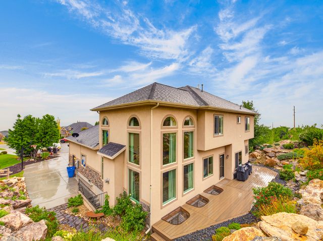 3976 N 350 W, Pleasant View, UT 84414