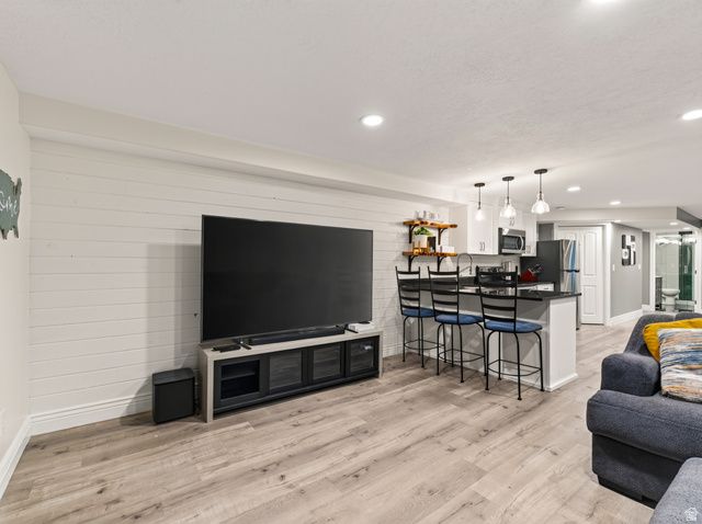 3976 N 350 W, Pleasant View, UT 84414