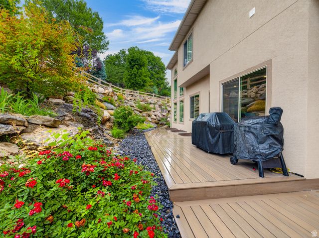 3976 N 350 W, Pleasant View, UT 84414