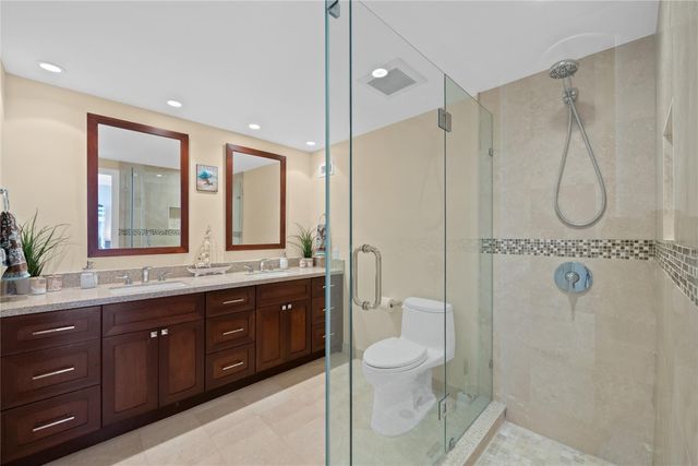 4300 N Ocean Boulevard 15E, Fort Lauderdale, FL 33308