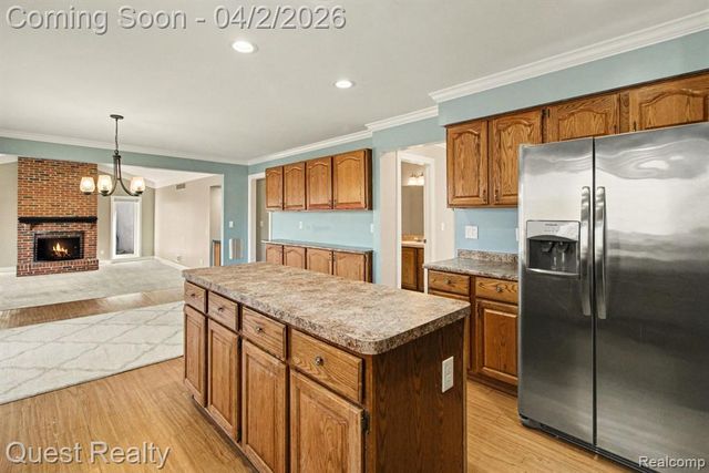 38590 Lowell Drive, Farmington, MI 48331