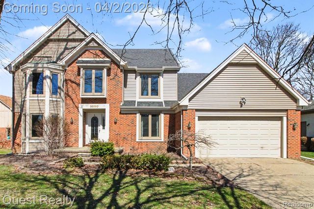 38590 Lowell Drive, Farmington, MI 48331