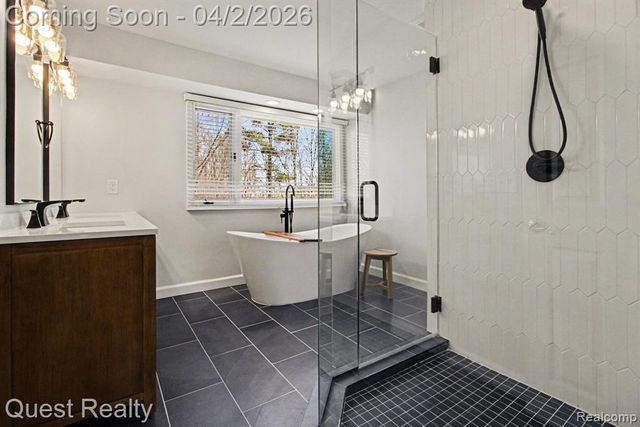 38590 Lowell Drive, Farmington, MI 48331