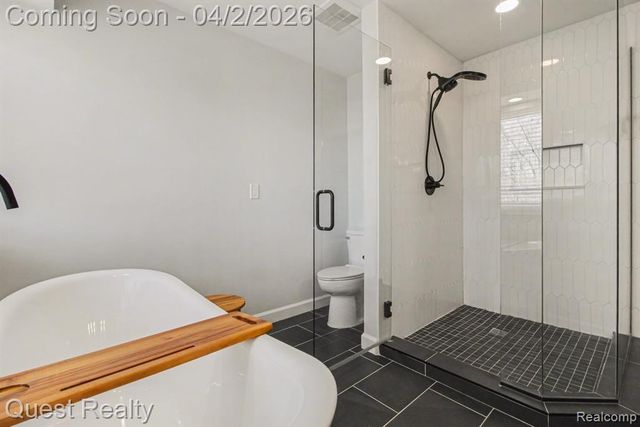 38590 Lowell Drive, Farmington, MI 48331