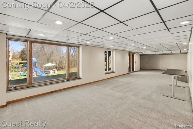 38590 Lowell Drive, Farmington, MI 48331