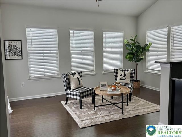 2584 Raya Way, Bethlehem Twp, PA 18045