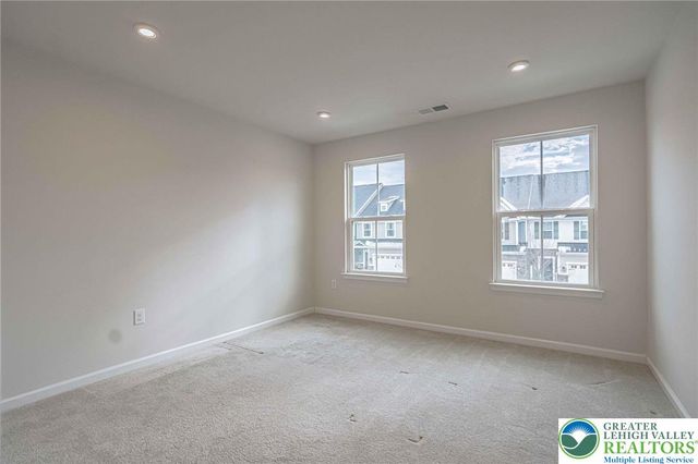 2584 Raya Way, Bethlehem Twp, PA 18045