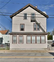 987 Mendon Road, Cumberland, RI 02864