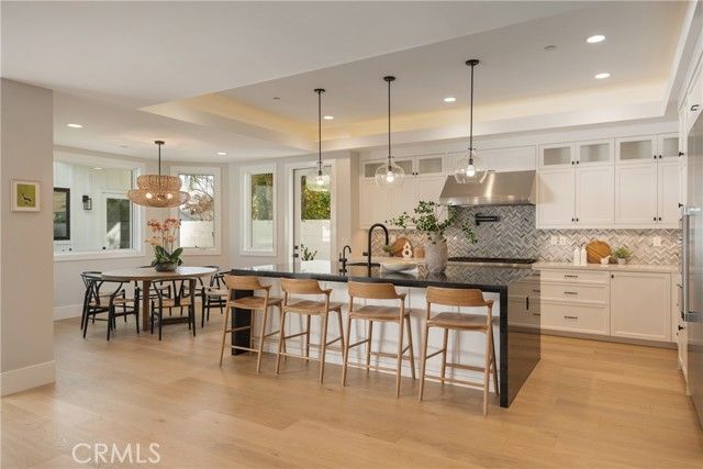 430 Fullerton Avenue, Newport Beach, CA 92663