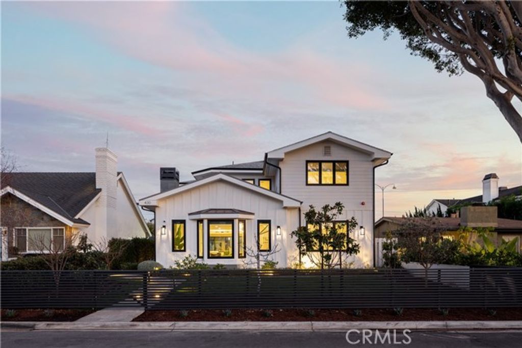 430 Fullerton Avenue, Newport Beach, CA 92663