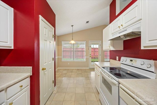 10303 Vintage Dr, Pensacola, FL 32514