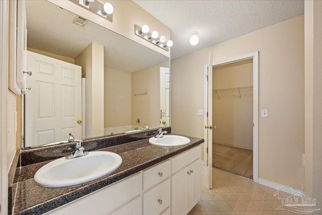 10303 Vintage Dr, Pensacola, FL 32514