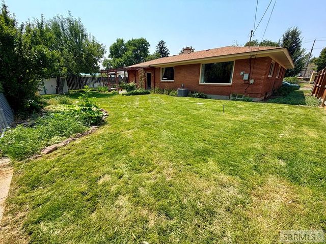 1135 Austin Avenue, Idaho Falls, ID 83404