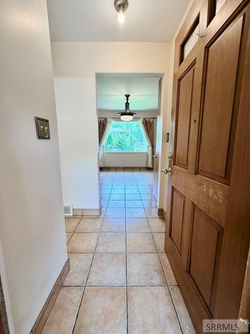 1135 Austin Avenue, Idaho Falls, ID 83404