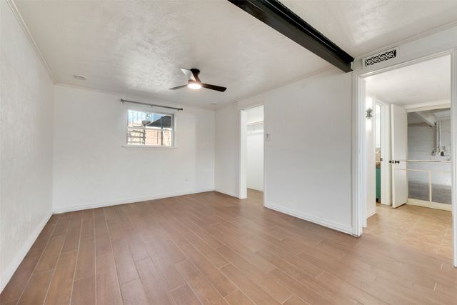 129 Senter Valley Road, Irving, TX 75060