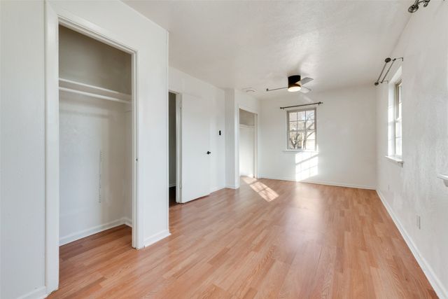 129 Senter Valley Road, Irving, TX 75060