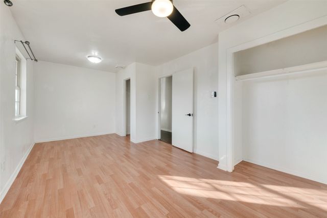 129 Senter Valley Road, Irving, TX 75060