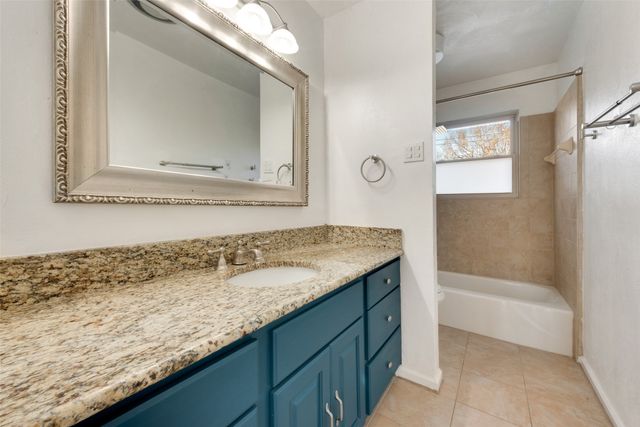 129 Senter Valley Road, Irving, TX 75060